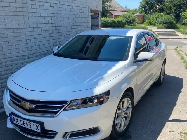 Chevrolet Impala - фото 1