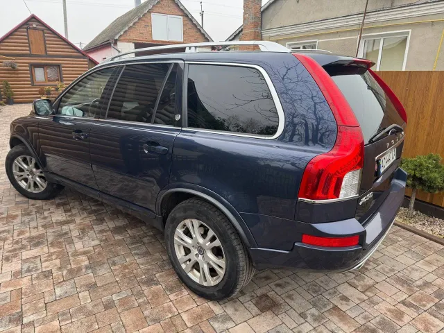 Volvo XC90 - фото 5