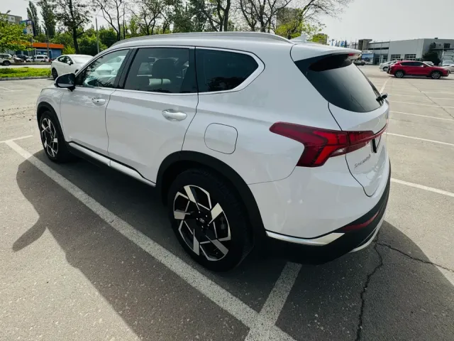 Hyundai Santa Fe - фото 2