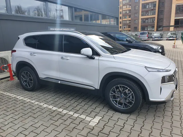 Hyundai Santa Fe - фото 1