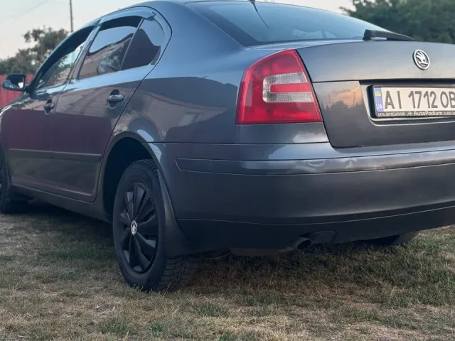 Skoda Octavia - фото 5