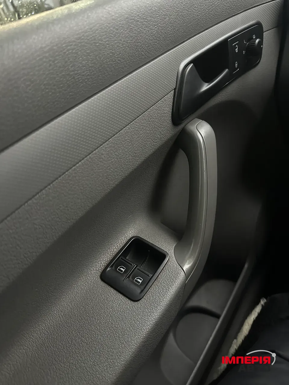 Volkswagen Caddy - фото 9