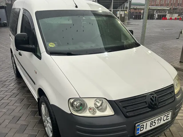 Volkswagen Caddy - фото 2