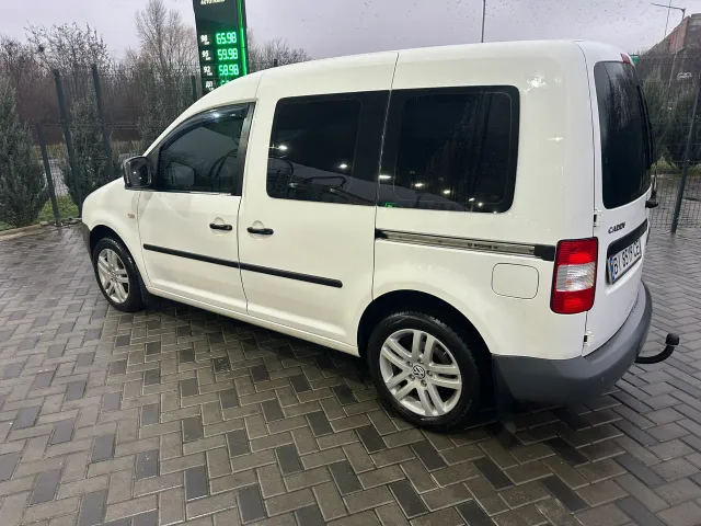 Volkswagen Caddy - фото 5