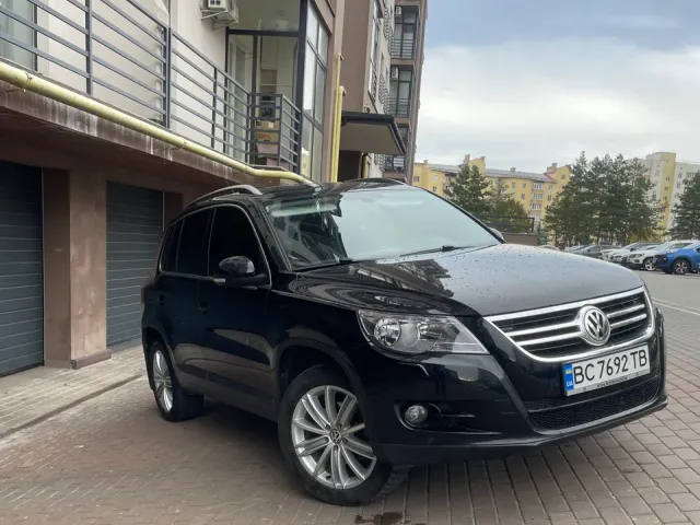 Volkswagen Tiguan 2010, Новояворівськ, $10 900 - зображення 2