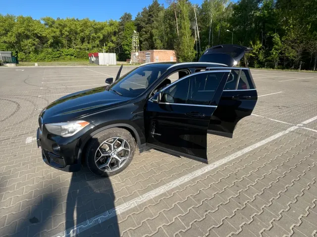 BMW X1 - фото 4