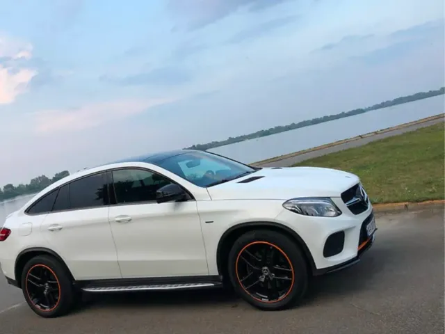 Mercedes-Benz GLE Coupe - фото 1