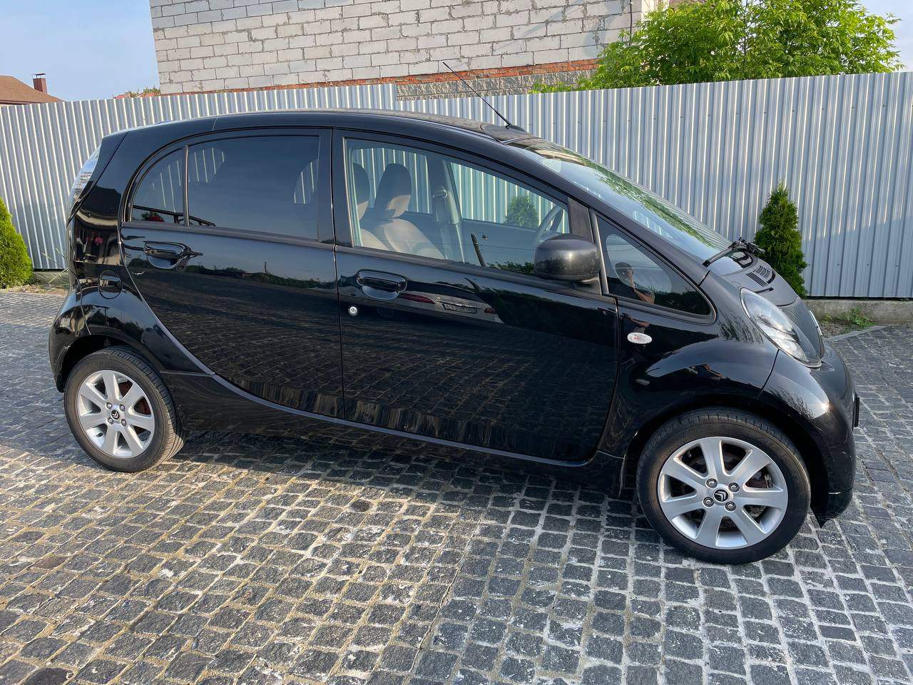 Citroen C-ZERO - фото 6