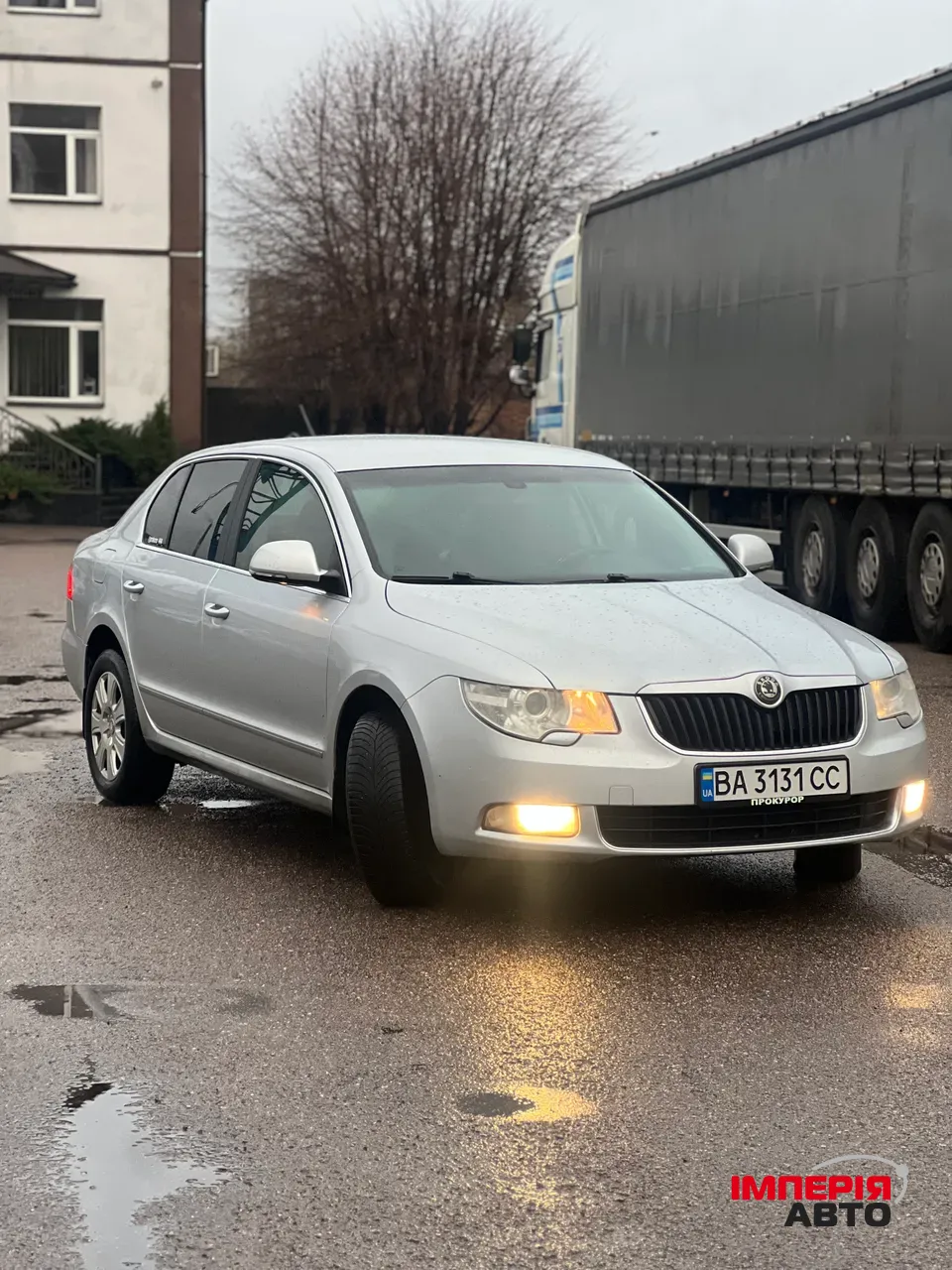Skoda Superb - фото 11