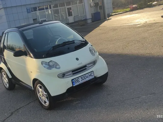 Smart Fortwo - фото 1