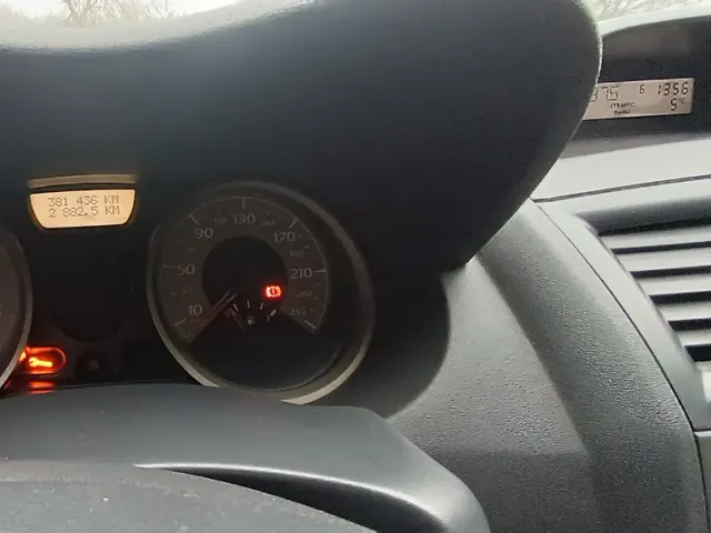 Renault Megane - фото 2