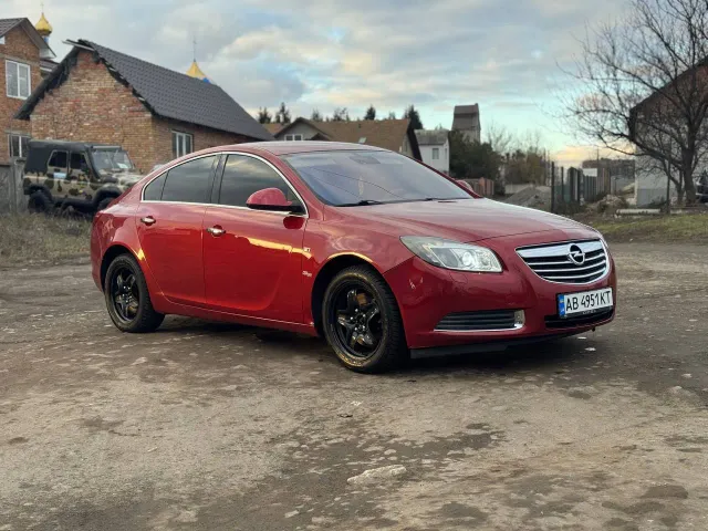 Opel Insignia - фото 3