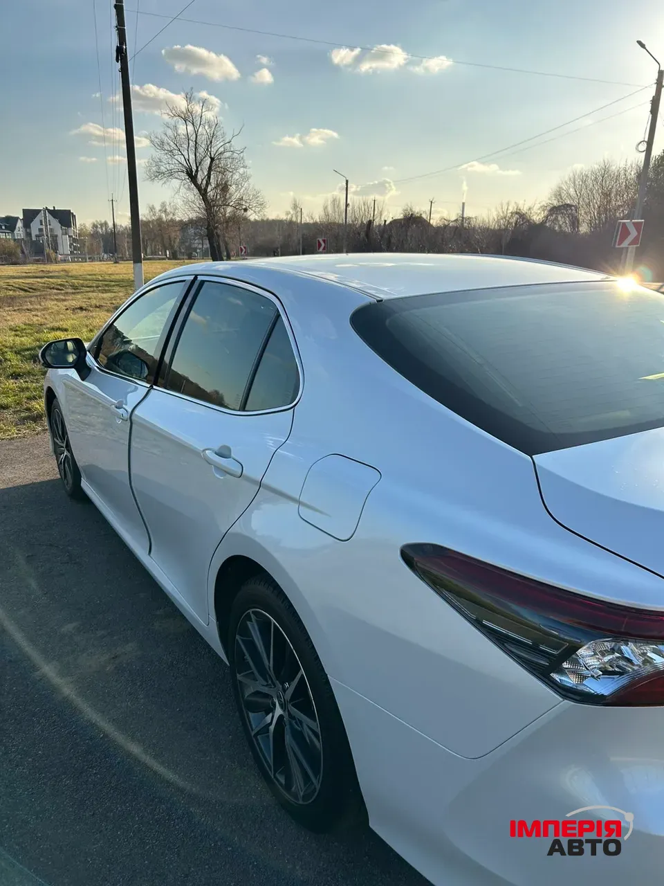 Toyota Camry - фото 5