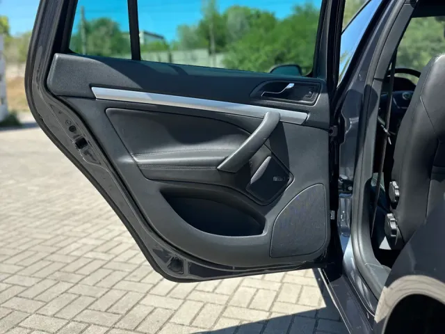 Skoda Octavia RS - фото 4