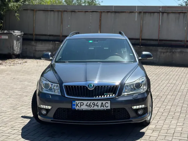 Skoda Octavia RS - фото 2