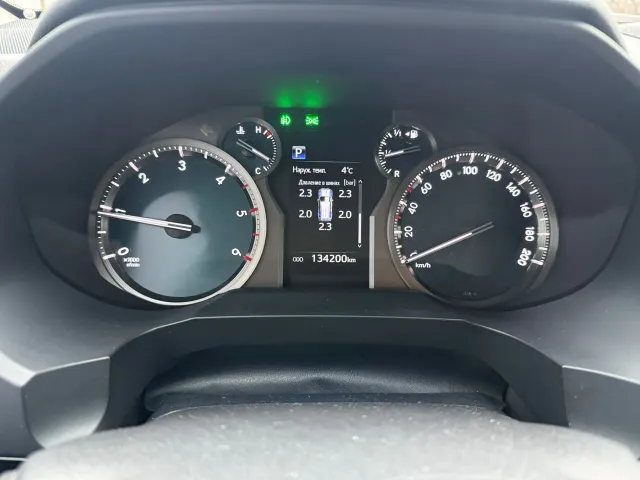 Toyota Land Cruiser Prado - фото 3