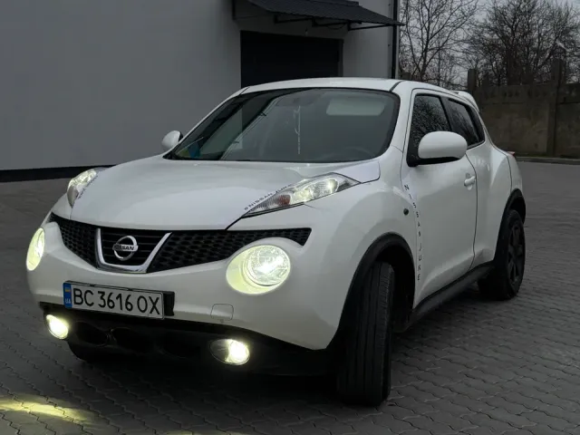 Nissan Juke - фото 1