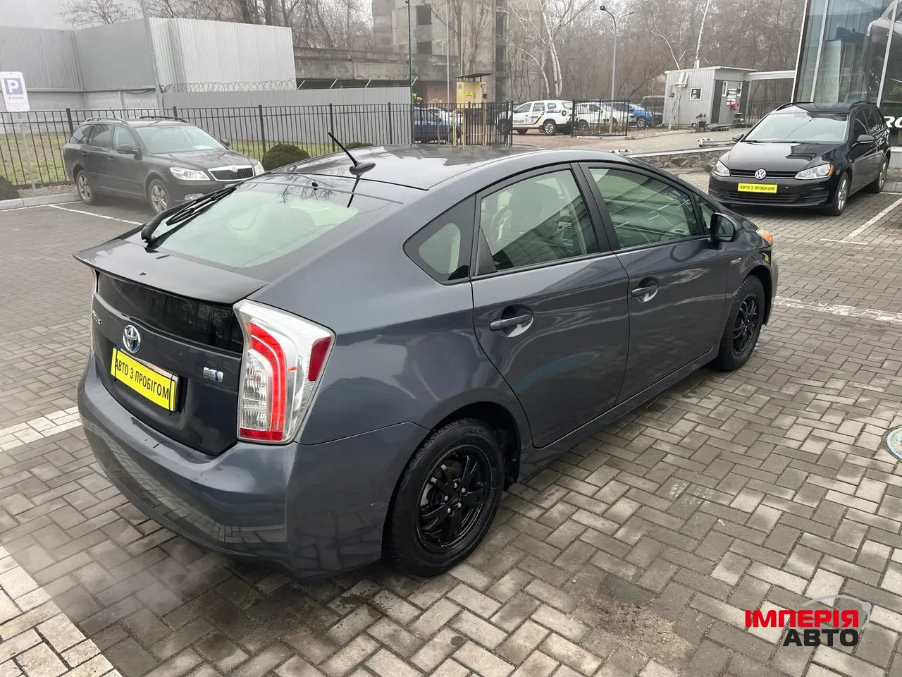 Toyota Prius - фото 12