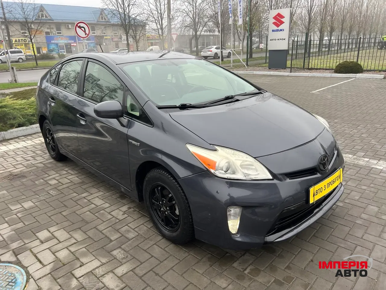 Toyota Prius - фото 4