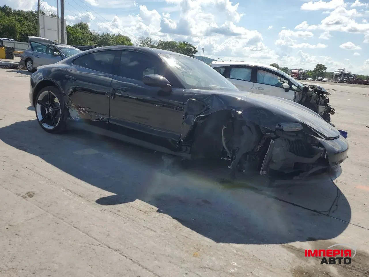 Porsche Taycan - фото 4