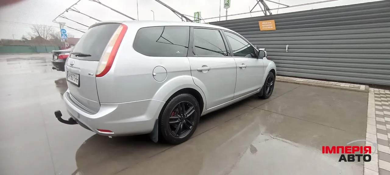 Ford Focus - фото 10