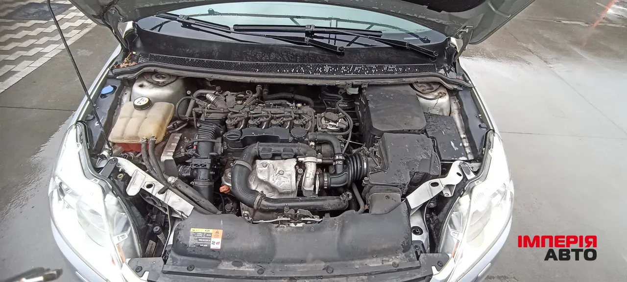 Ford Focus - фото 2