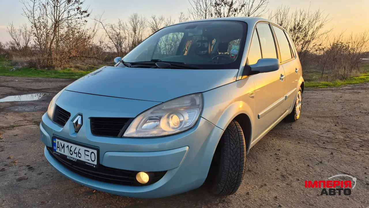 Renault Scenic - фото 1