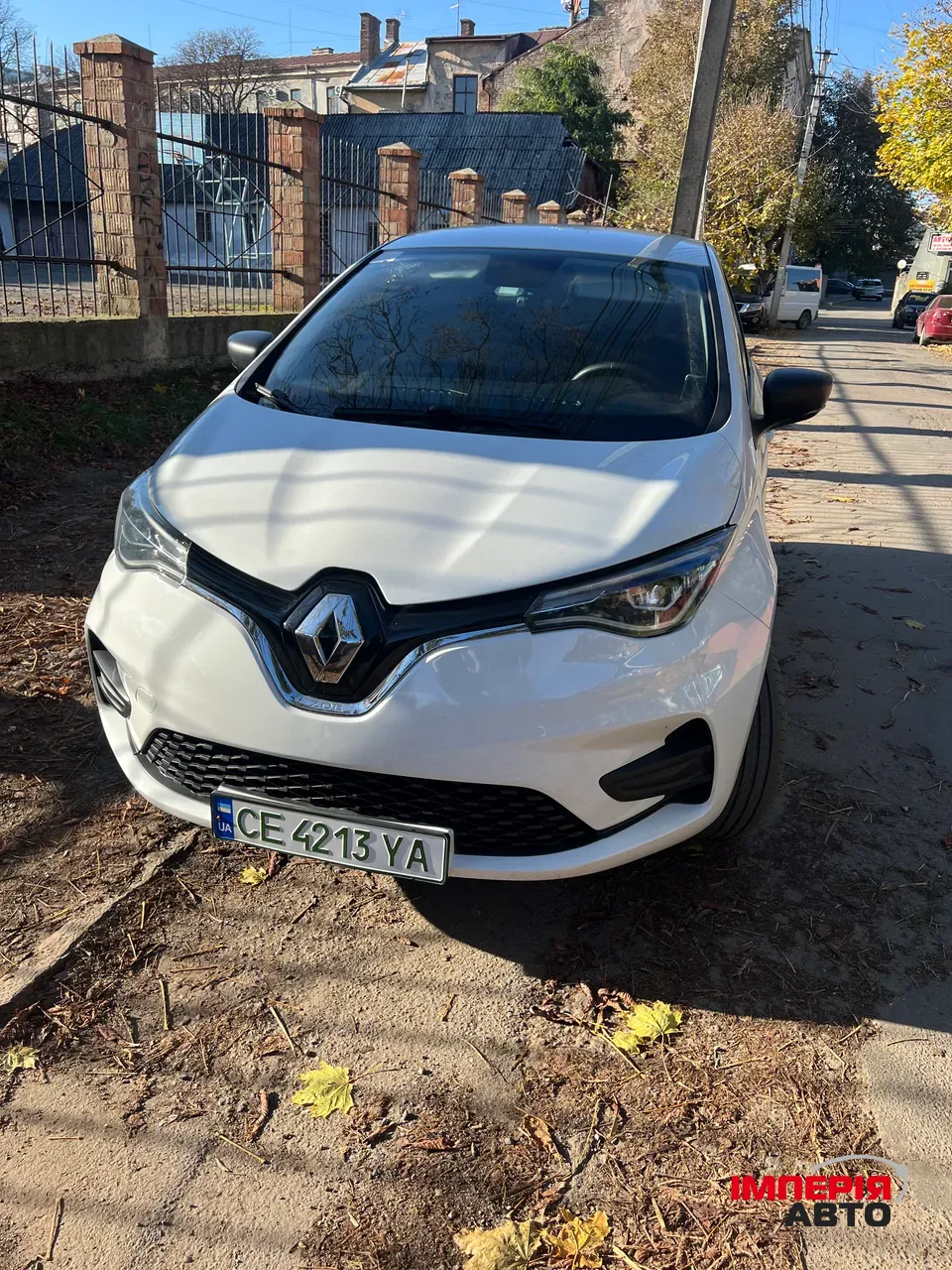 Renault ZOE - фото 1