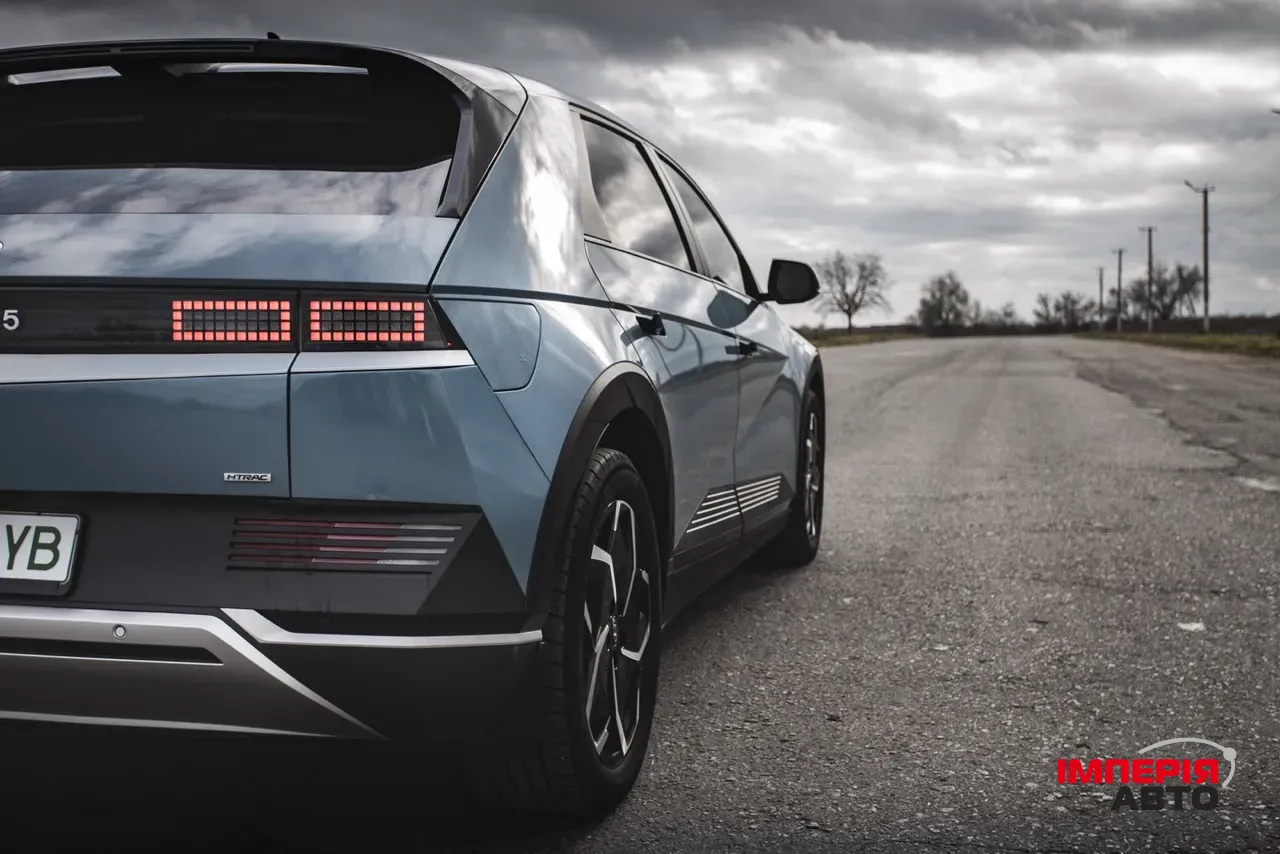 Hyundai IONIQ 5 - фото 12