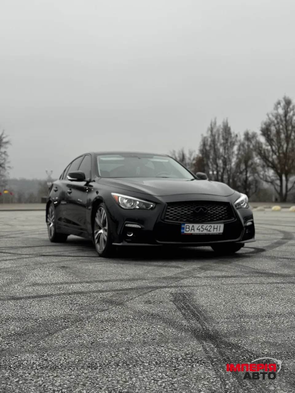 Infiniti Q50 - фото 1