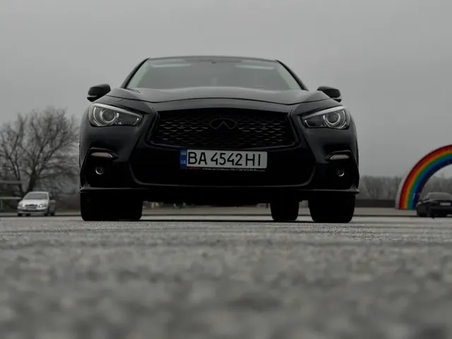 Infiniti Q50 - фото 3