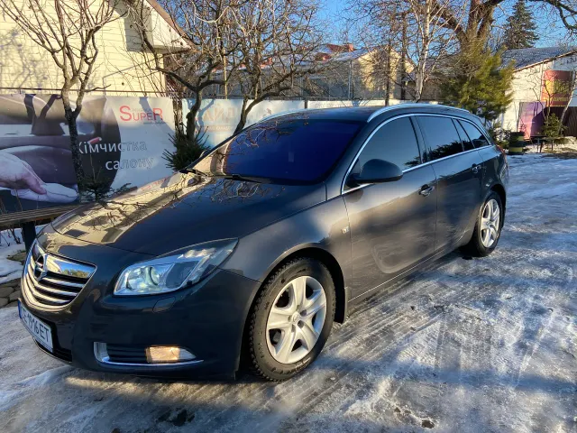 Opel Insignia - фото 3