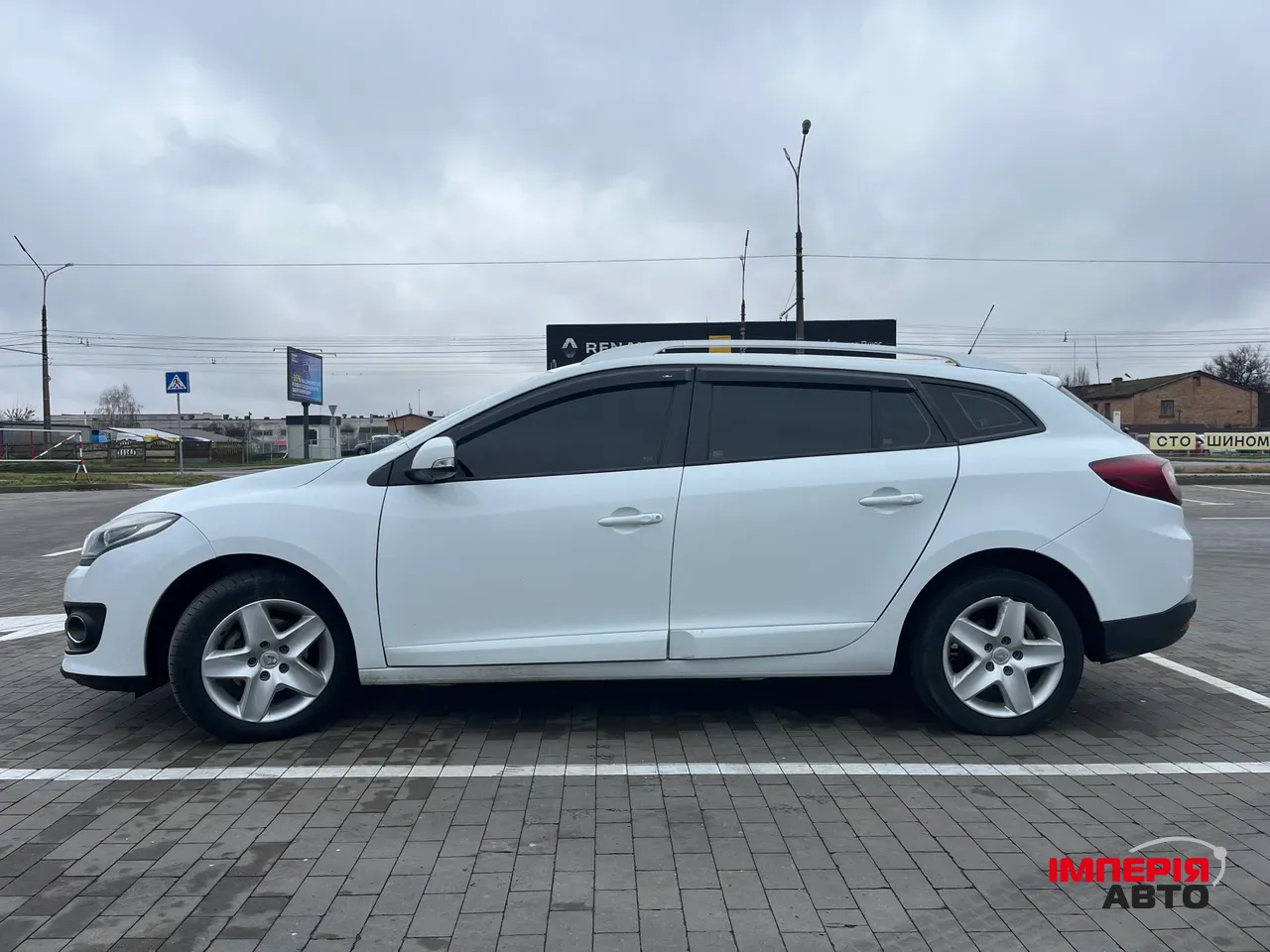 Renault Megane - фото 4