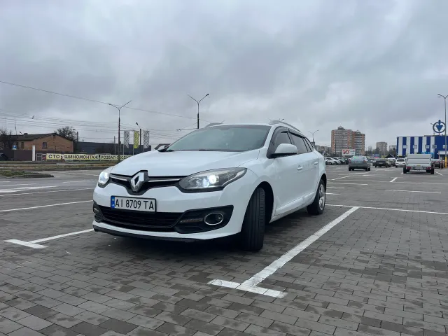 Renault Megane - фото 1