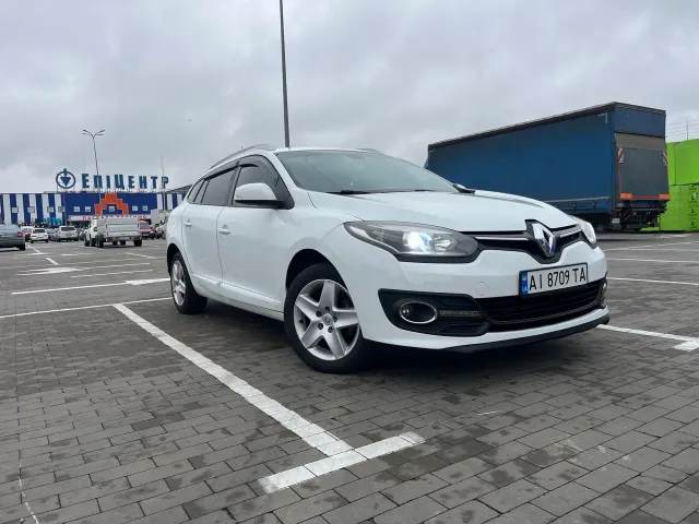Renault Megane - фото 2