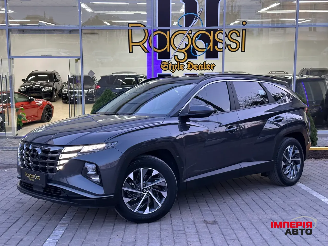 Hyundai Tucson - фото 1