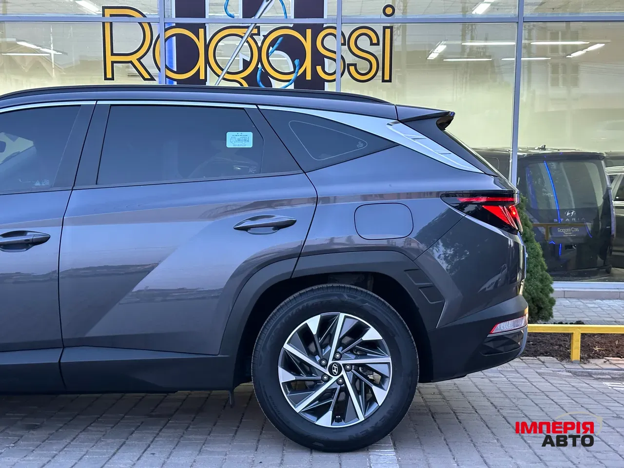 Hyundai Tucson - фото 8