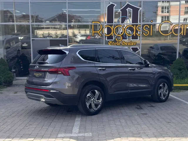 Hyundai Santa Fe - фото 3