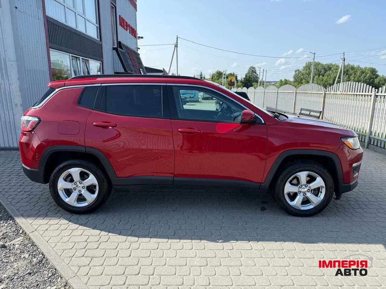Jeep Compass - фото 2
