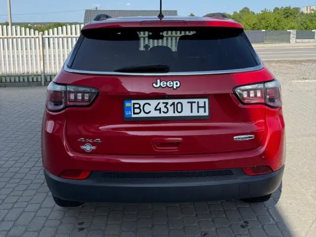 Jeep Compass - фото 4