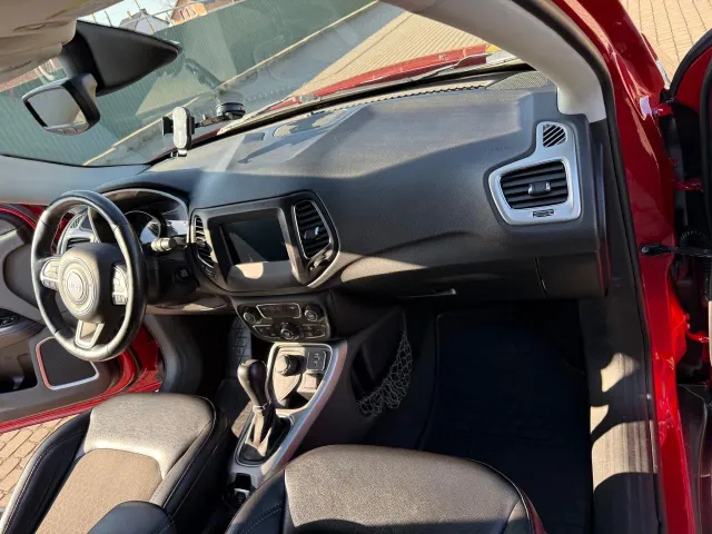 Jeep Compass - фото 5