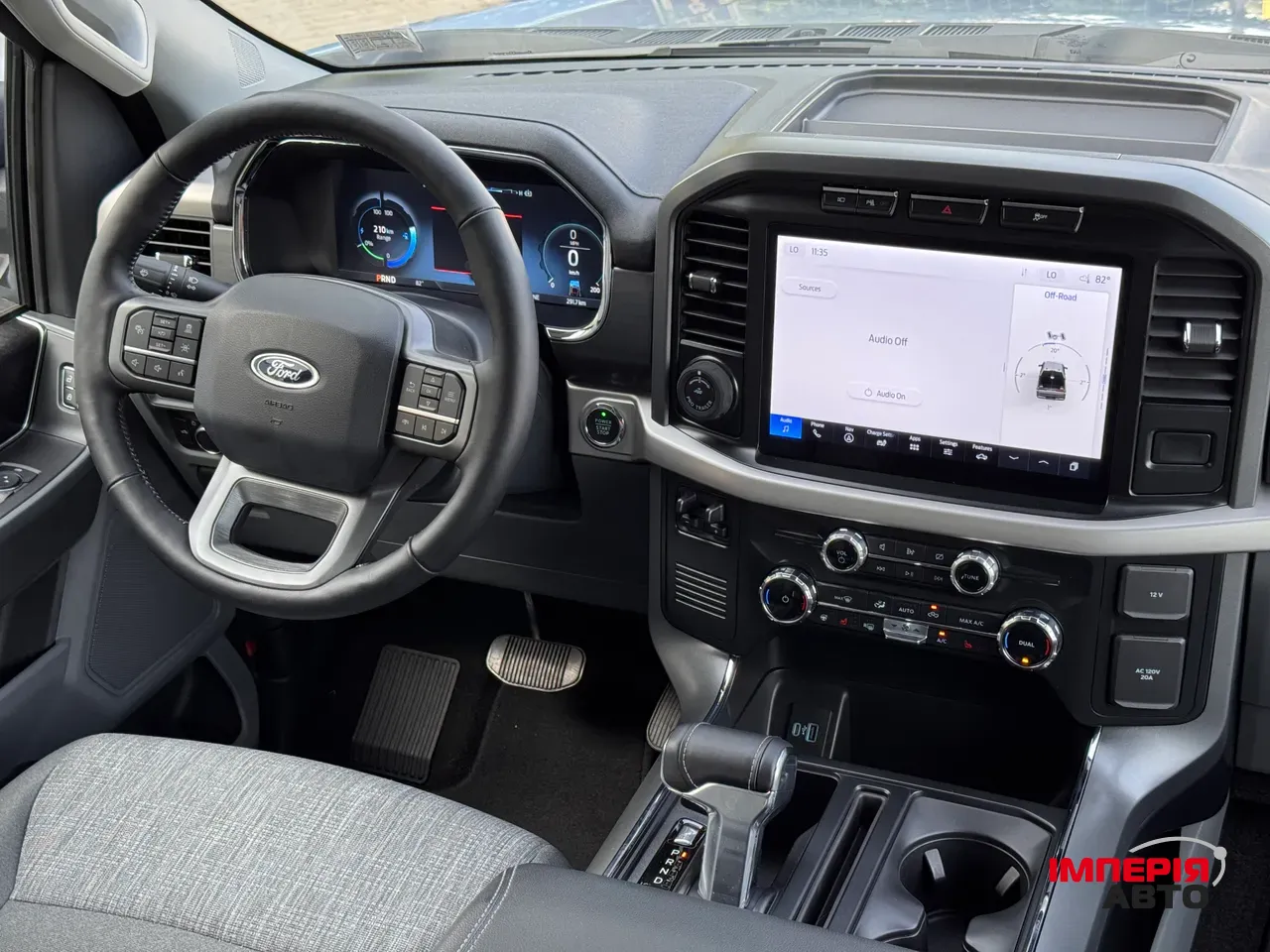 Ford F-150 - фото 2