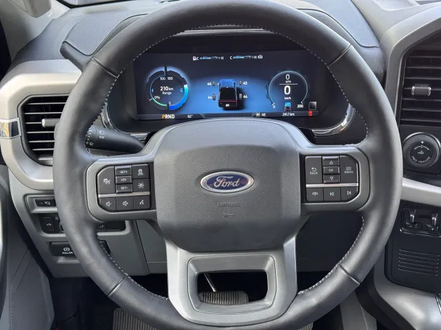 Ford F-150 - фото 5