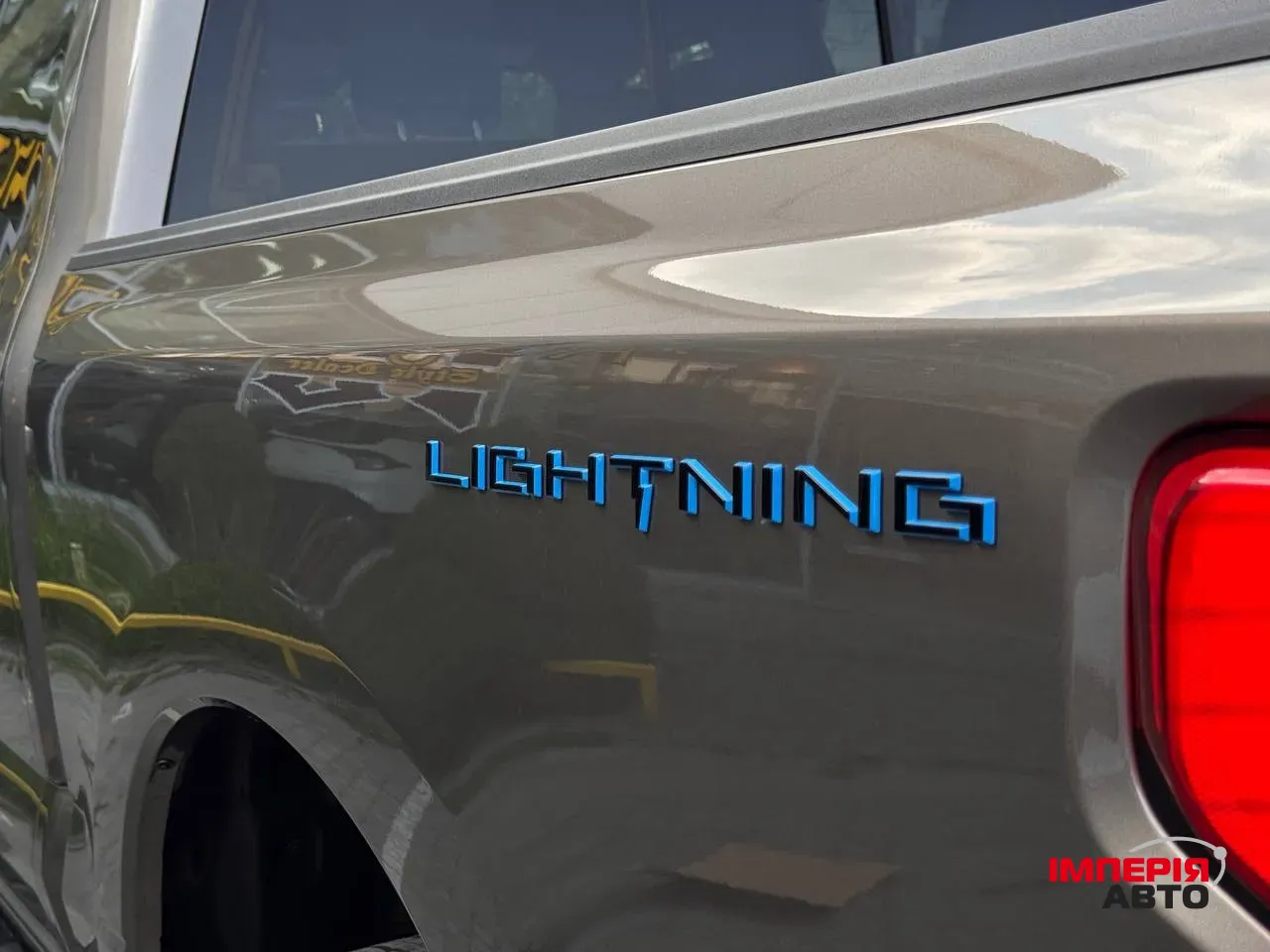 Ford F-150 - фото 9