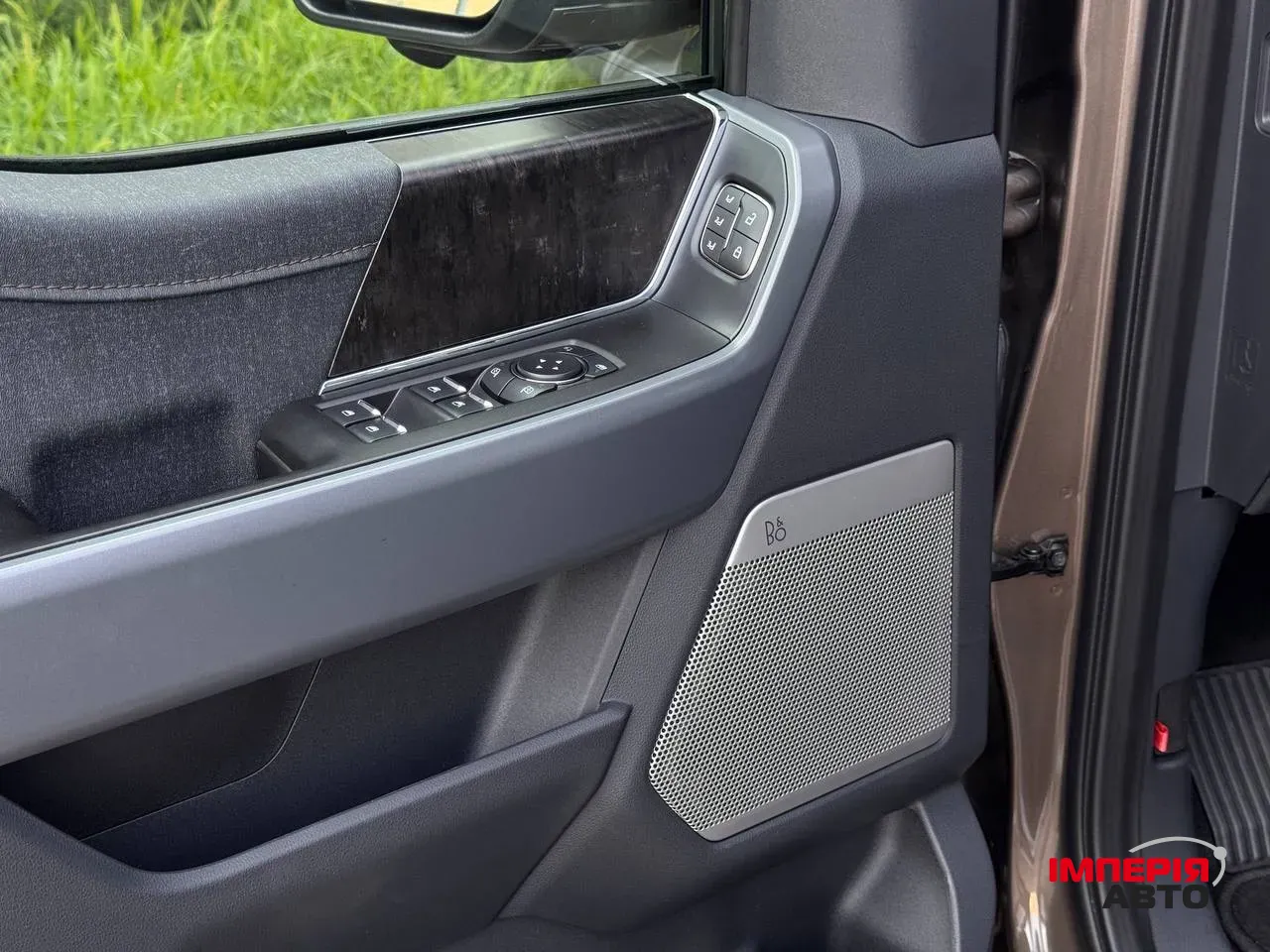 Ford F-150 - фото 14