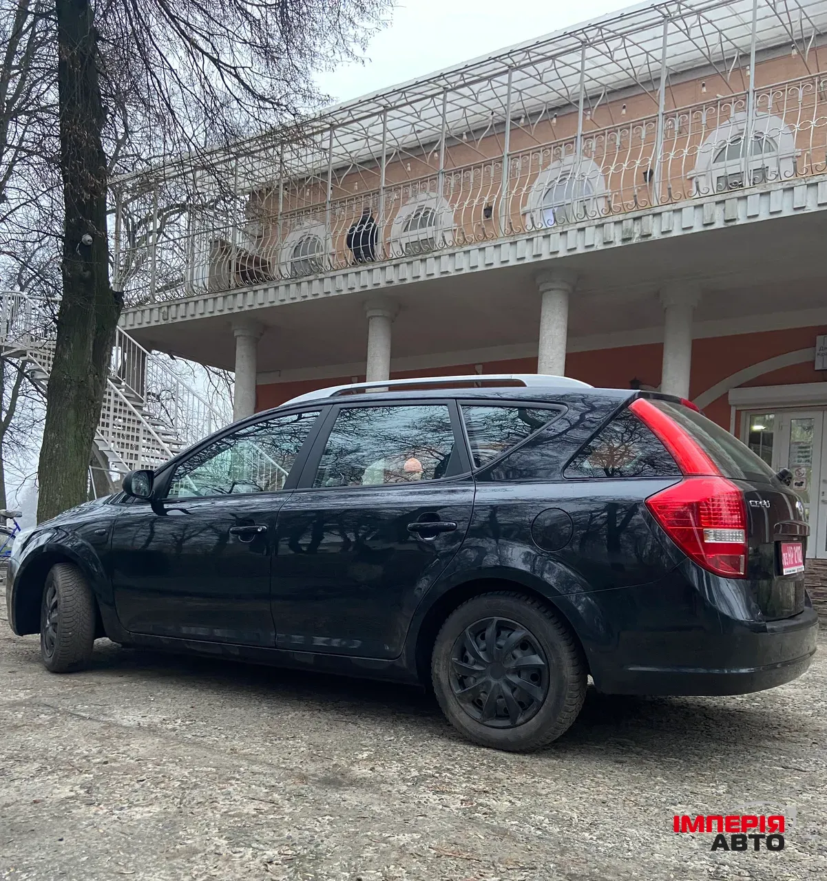 Kia Ceed - фото 7