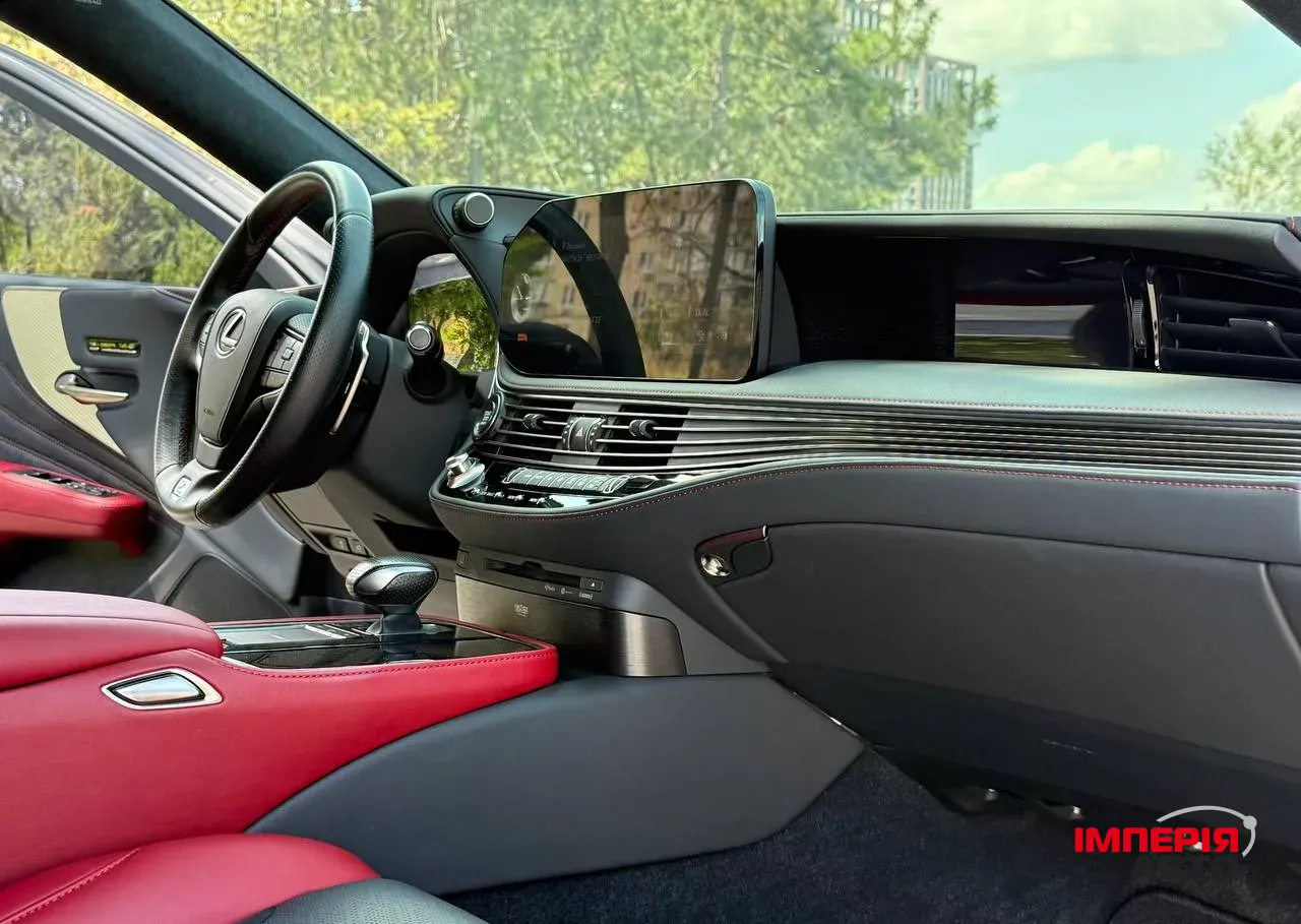 Lexus LS - фото 32