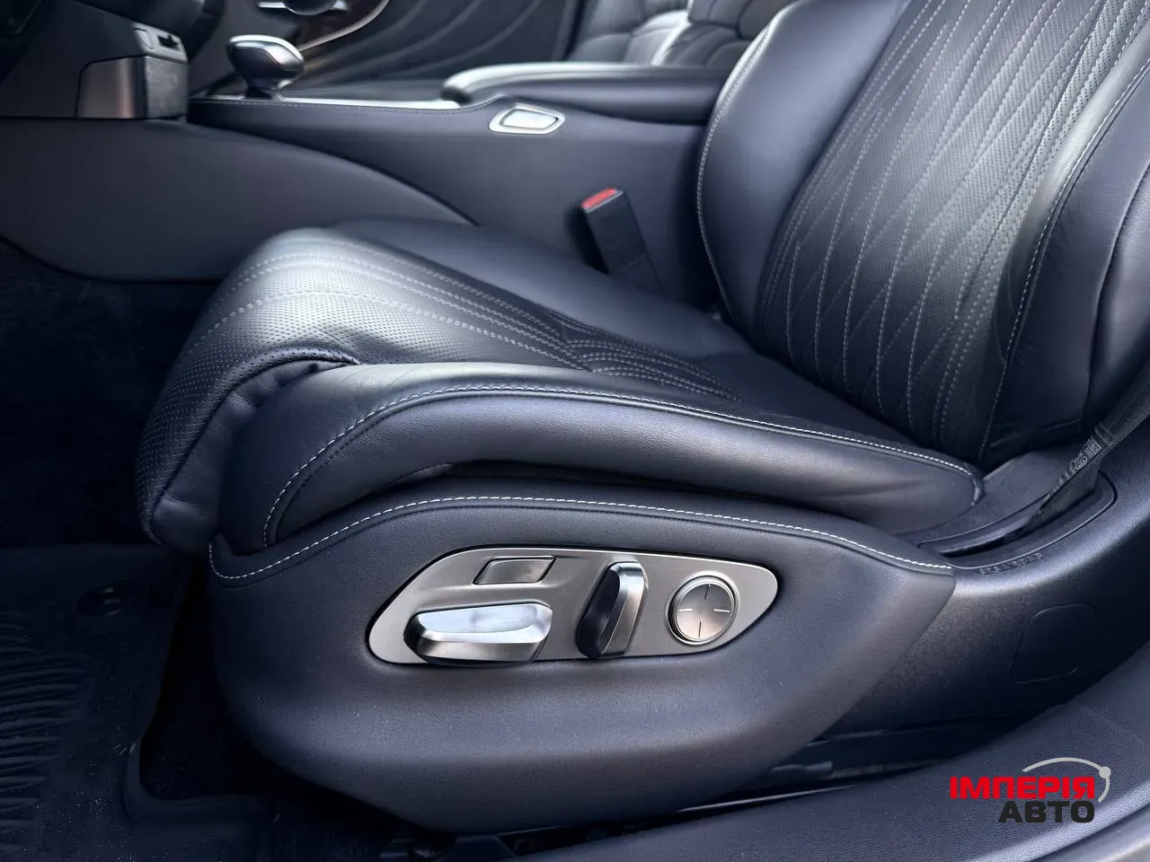 Lexus LS - фото 29