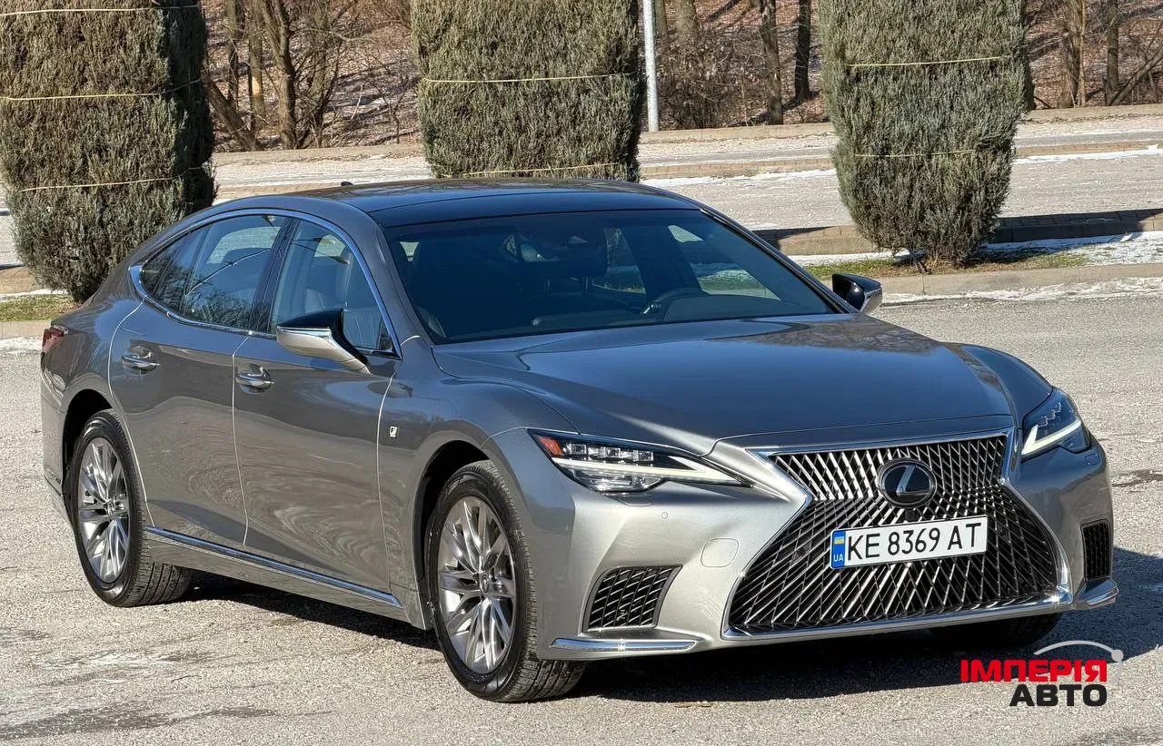 Lexus LS - фото 4