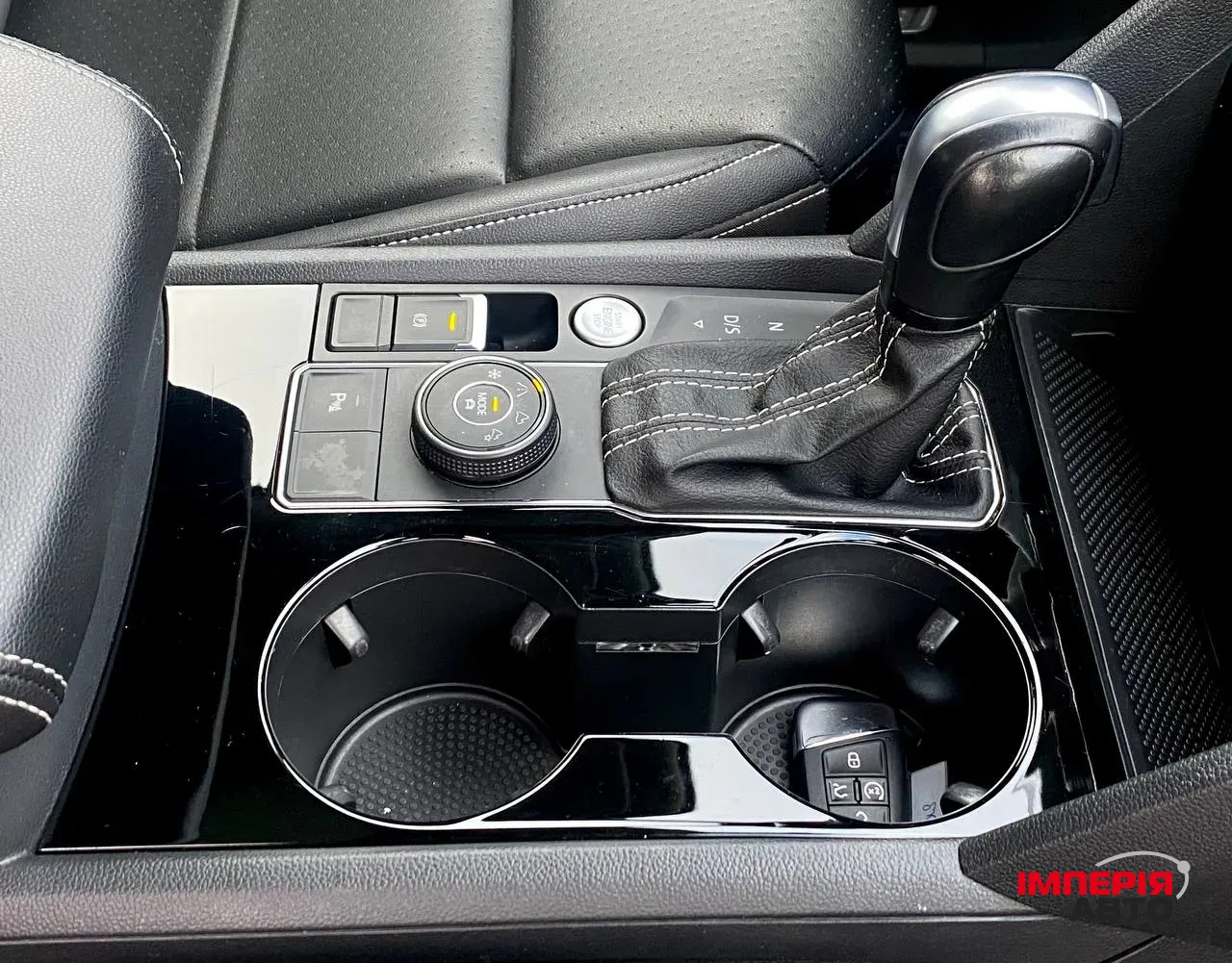 Volkswagen Atlas - фото 27